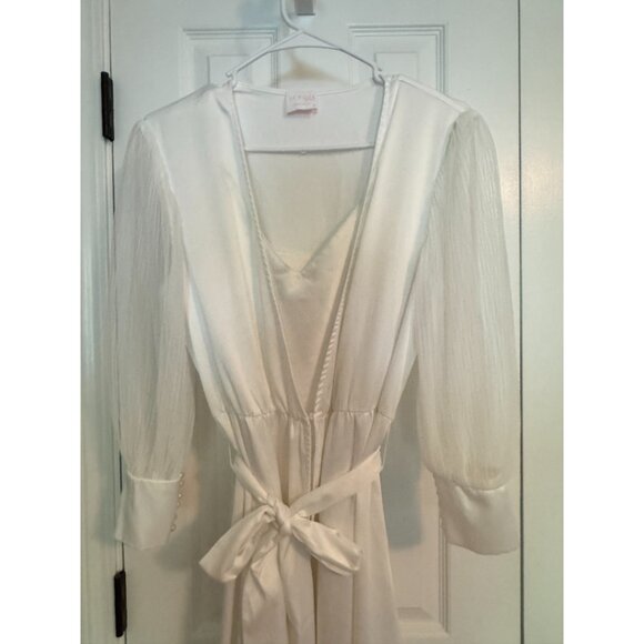 Le Rose Stories Alaina Bridal Robe Pleated Sleeve Satin Maxi - Includes Slip - Picture 7 of 12